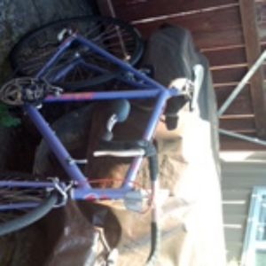 Cannondale road bike